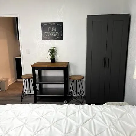 Nice And Cozy Guest House Miami Exterior photo